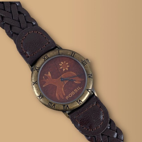 Vintage FOSSIL Buck Deer with Antlers and 5 Legs Leather Dial - Picture 1 of 9